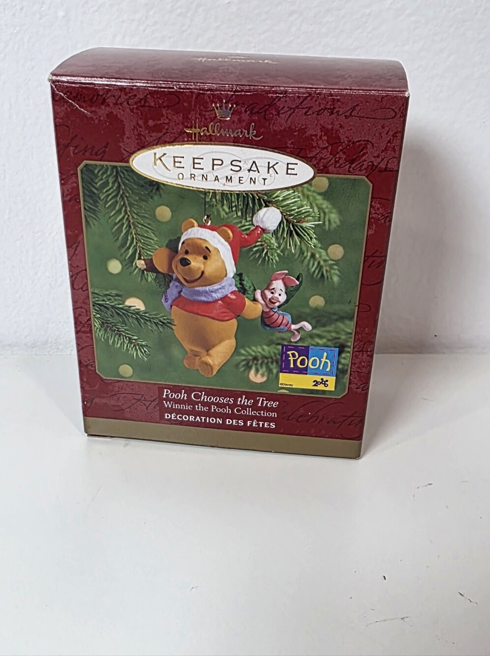 🎄Vintage 2000 Hallmark Pooh Chooses the Tree Winnie the Pooh Ornament